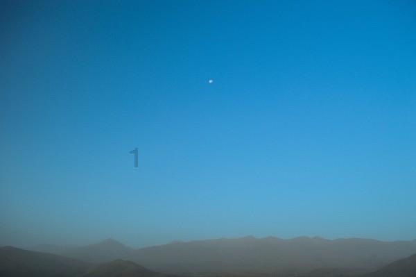 天空总是蓝色的原因是什么？游戏画面